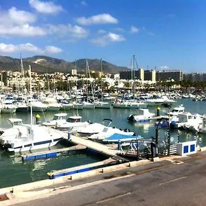 vive-benalmadena-apartamento-de-luxe-puerto-primera.1costadelsol.com/